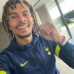 Dele Alli Instagram - 3 in 3… we move 🥰