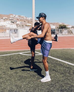 Dele Alli Instagram - Field work 🪂