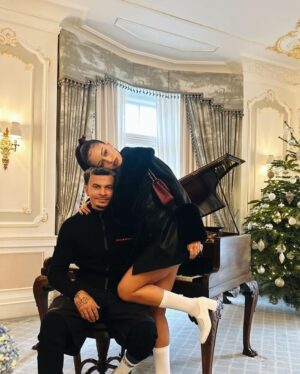 Dele Alli Instagram - As the year comes to an end, I just wanted to say thank you for the incredible support I’ve received over the last 12 months. 

This year has a been a little different for me. I’ve learned and experienced a lot, had ups and downs, but throughout it all you’ve always shown me so much love. 

Unfortunately the year isn’t ending as I would have hoped, I had been close to returning to full training but frustratingly I’ve had another set back with my injury. I’ll be out again for short while but my outlook and mentality is nothing but positive. I’ll be attacking my physiotherapy and giving it everything to be back on the pitch as soon as possible. 

I hope you’ve had the year you wanted, and wishing you all nothing but the best for 2024. Happy New Year, see you guys soon. Dele 🤍