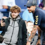 Dele Alli Instagram – As the year comes to an end, I just wanted to say thank you for the incredible support I’ve received over the last 12 months. 

This year has a been a little different for me. I’ve learned and experienced a lot, had ups and downs, but throughout it all you’ve always shown me so much love. 

Unfortunately the year isn’t ending as I would have hoped, I had been close to returning to full training but frustratingly I’ve had another set back with my injury. I’ll be out again for short while but my outlook and mentality is nothing but positive. I’ll be attacking my physiotherapy and giving it everything to be back on the pitch as soon as possible. 

I hope you’ve had the year you wanted, and wishing you all nothing but the best for 2024. Happy New Year, see you guys soon. Dele 🤍