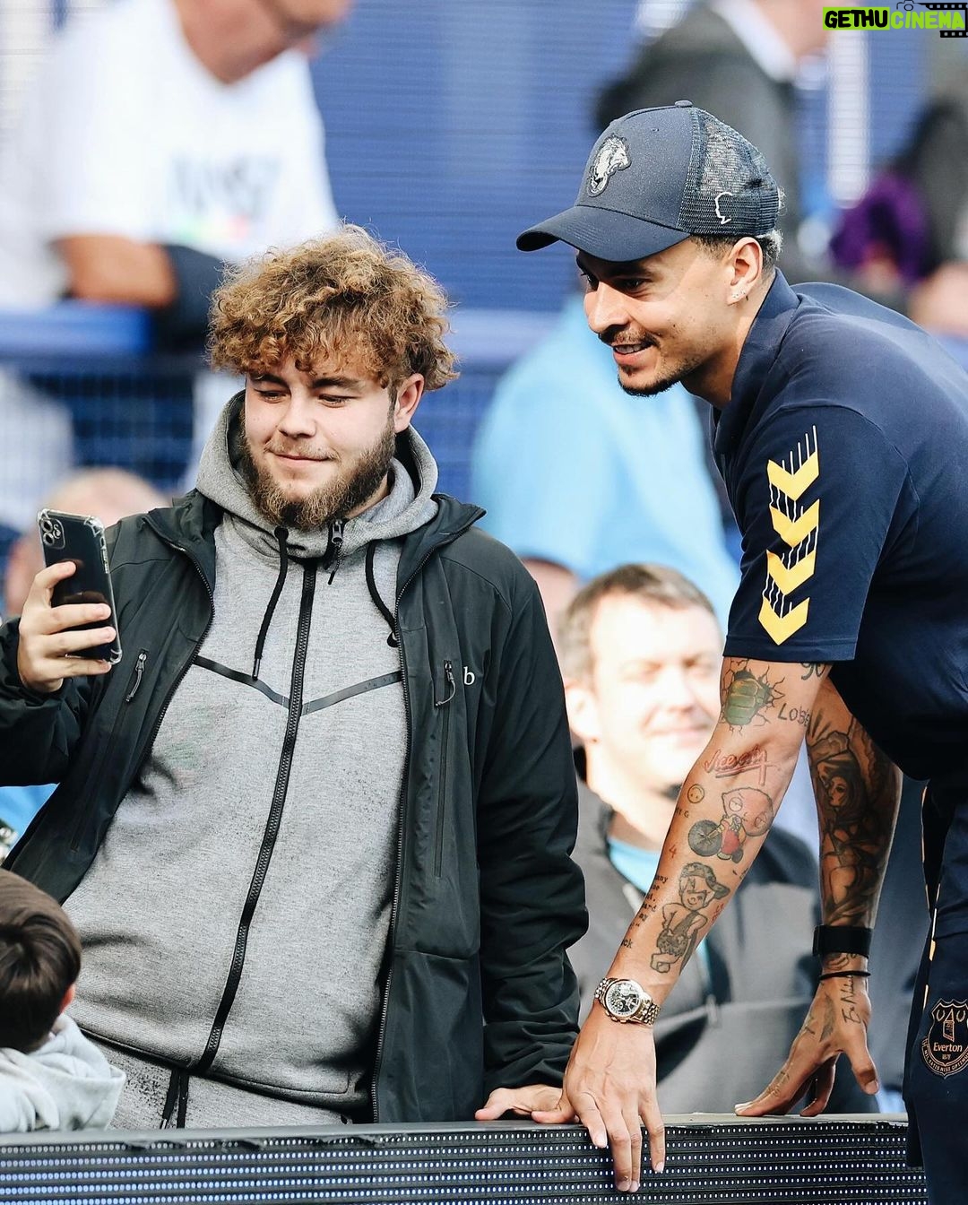 Dele Alli - 331.3K Likes - As the year comes to an end, I just wanted to say thank you for the incredible support I’ve received over the last 12 months.
This year has a been a little different for me. I’ve learned and experienced a lot, had ups and downs, but throughout it all you’ve always shown me so much love.
Unfortunately the year isn’t ending as I would have hoped, I had been close to returning to full training but frustratingly I’ve had another set back with my injury. I’ll be out again for short while but my outlook and mentality is nothing but positive. I’ll be attacking my physiotherapy and giving it everything to be back on the pitch as soon as possible.
I hope you’ve had the year you wanted, and wishing you all nothing but the best for 2024. Happy New Year, see you guys soon. Dele 🤍