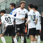 Dele Alli Instagram - 🫶🏽🦅 Tüpraş Stadyumu