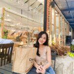 Della Delila Instagram - 🍂🍂🦧 Plaza Indonesia
