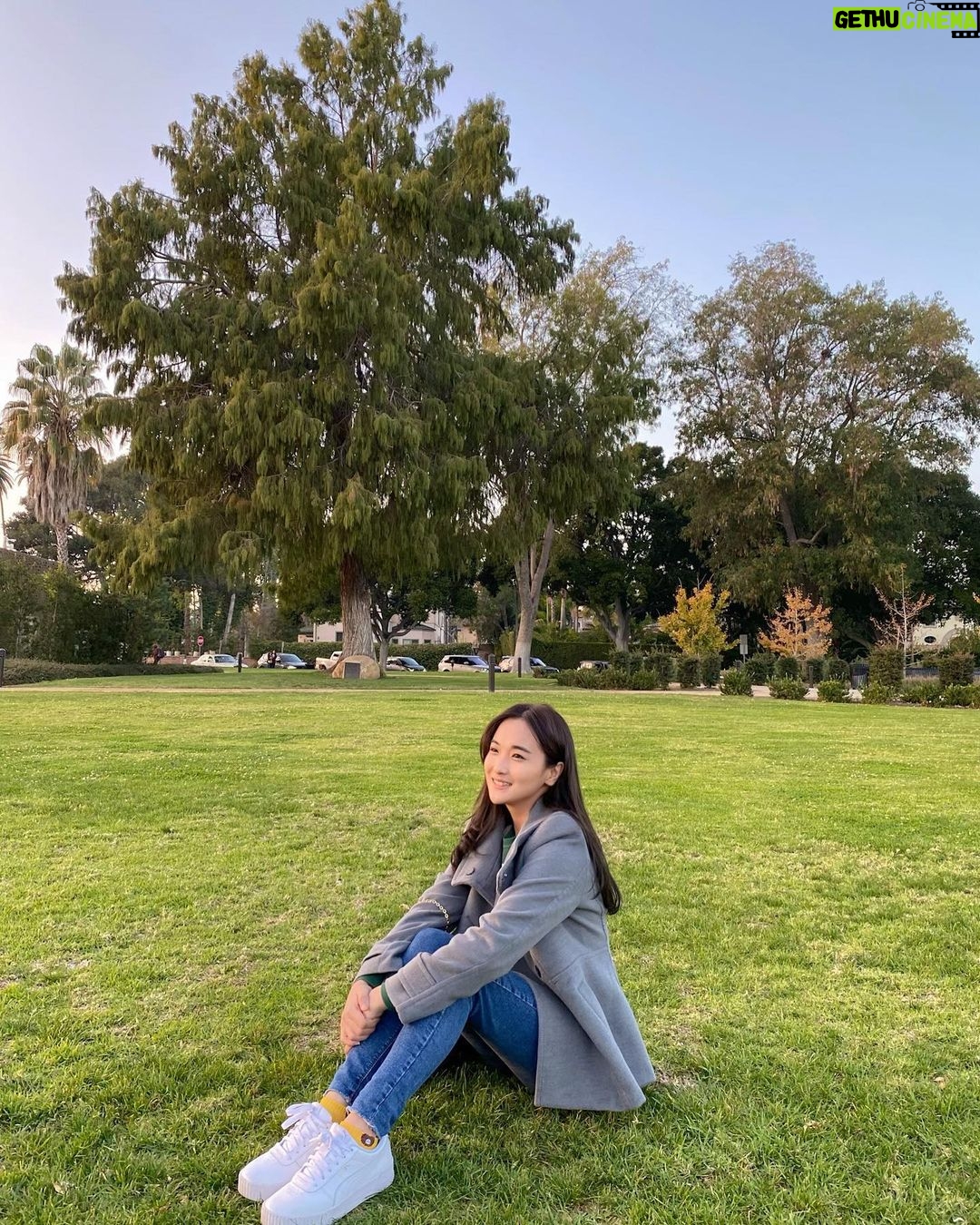 Della Delila Instagram - Mowning 😉 Beverly Hills, California