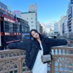 Della Delila Instagram – One fine day ✨🥰