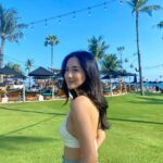 Della Delila Instagram – Absorbing Bali’s vibe and energy ⛅️ #BALIFORNIA