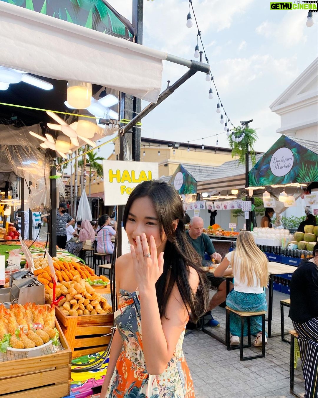 Della Delila Instagram - Flowers need time to bloom✨ So do you 😉 เรือรอยัล ปริ๊นเซส ครูซ