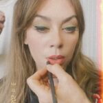 Demet Evgar Instagram - Beklediklerimize kavuştuğumuz bir yıl olsun. #2024 (Doğru yazdım yılı umarım. Hangi yılda olduğumuz hep fluu bende🙈) Ve lütfen insanların birbirlerini dinlediği bir yıl olsun🩵 Lütfen Yarab