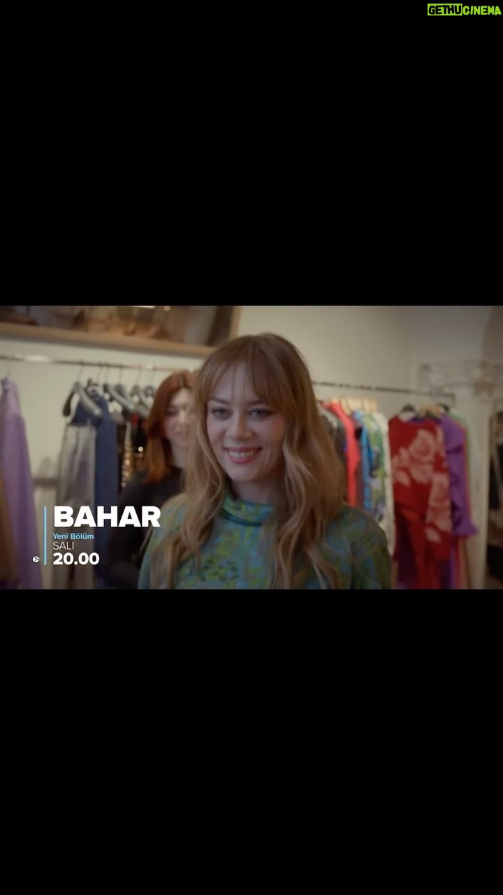 Demet Evgar Instagram - Bahar 2. Bölüm 2. Fragman .Buyursunlar 🌸 salı @showtv @mfyapimtv