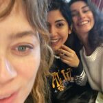 Demet Evgar Instagram - Yılın son hazırlıkları 💙🩷💚🩵