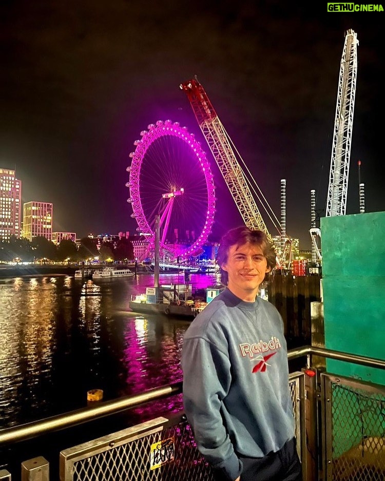 Dempsey Bryk Instagram - i see big ben London, United Kingdom