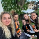 Denisa Cziglová Instagram – Dřív holky na mole👠, divošky 🐯,na párty 👯♀️ a dnes všechny mamky🙏🏽❤️
Ale pořád kamarádky, které toho mají tolik společného😅😈
Těch příběhů, vzpomínek a zážitků, co si můžeme od rána do večera vykládat je prostě to nejlepší. ❤️
Moc vám holky děkuji za to, že jsme se viděly a krásně si to užily😘❤️🙏🏽
@lenula8 @who_is_martina @ali1cka @gabi13ela @janullka1 @lucie__holikova prochazkova90
A doporučuji pro vás maminky, pokud chcete zabavit své děti a mít vše perfektně vybavené doporučuji @apartmanykocourek , vše naprosto perfektní,bude to naše každoroční tradice.🙏🏽
Ženy a plavky, o které mi píšete celý den 😅, tak najdete na @beach_swan 👙
#holkysobe #maminy #kamaradky #vysocina #pelhrimov #apalucha #apartmanykocourek