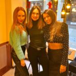 Denisa Cziglová Instagram - Moje holky, moje ženy 🌟💋🌟 Jedny duše, jedny smyslné ženy, co se nenecháji nikdy odmítnout a umí být i pěkně tvrdé. 🤍 Ženy které to nikdy neměli jednoduché, ale byly smyslné, sexy velmi chytré a bohužel i tvrdé ale víme proč každou ženu bolí něco. Máme to silné pouto a příběh mezi námi. Umíme si hrát a vždycky se rády vidíme.💫 Jsme spojené samy sobě a spolu. Moc děkuji holky.💋💫 #zlobiveholky