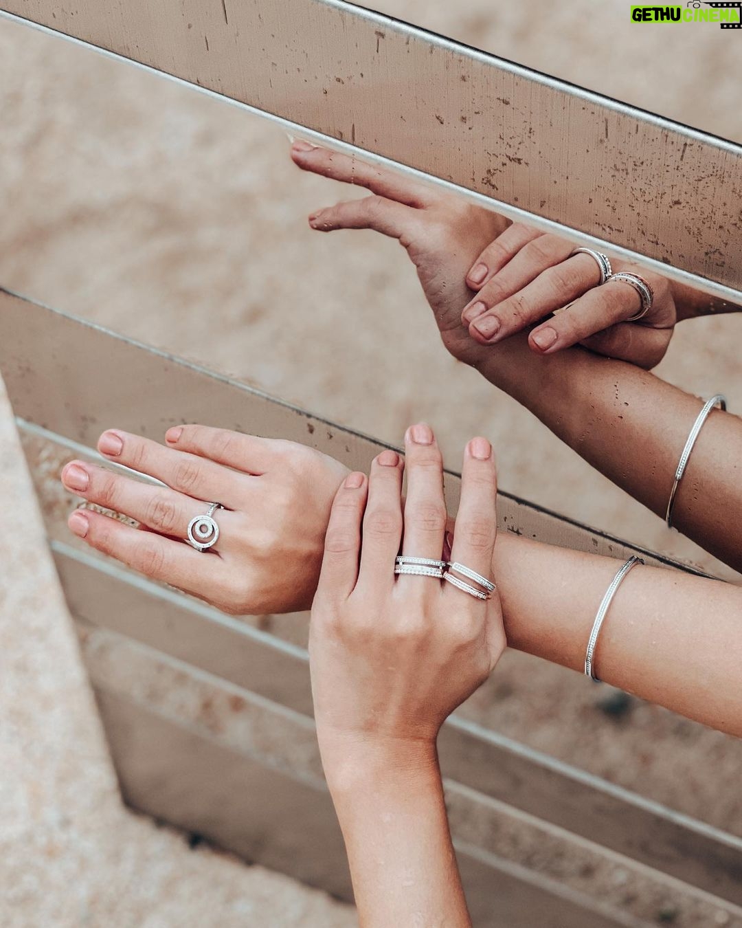 Denise Soong Ee Lyn Instagram - For that extra sparkle ✨ took the @theofficialpandora signature collection out for a date night, to feel extra pretty and I’m loving the sophistication of the pieces and the unique geometry of each. #PandoraSignature #shotforpandora