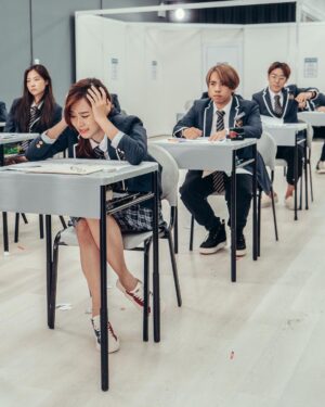Denise Soong Ee Lyn Instagram - 2 types of exam takers: 
the “oh I know this” vs, the “what???” 😂

Which one are you? oh! swipe to the last pic to see a little surprise. But first, check out the new video, link in bio.