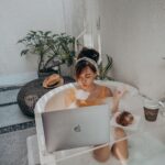 Denise Soong Ee Lyn Instagram - Dream vacay in sg @lloydsinn ☁️