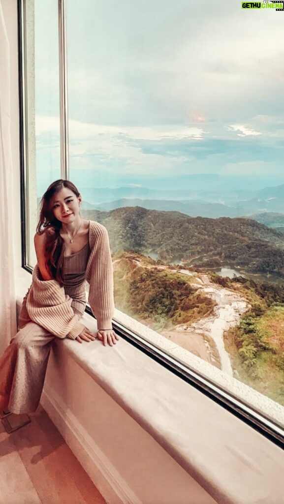 Denise Soong Ee Lyn Instagram - life feels like a movie at @resortsworldgenting I miss this already 🥹 Resorts World Genting Highlands Malaysia