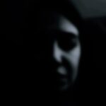 Deniz Uğur Instagram - Esma-ül Hüsna… En güzel isimler. Videoda ilk 11 ismin anlamını okudum, 99’a tamamlarken ezberleyeceğim. Zâlimin zulmü bitsin diye niyet ederek. Bir de, dayanma gücü için. 🇹🇷🌍🇵🇸 Bu akşam gözünüz beni sakın dışarılarda aramasın. İşimle ilgili bir mecburiyet olmadıkça hiçbir şaşaalı etkinliğe katılmıyorum. Aynı duyguları, aynı derinlikte paylaştığım insanlar beni anlayacaktır. Böyle iyi…