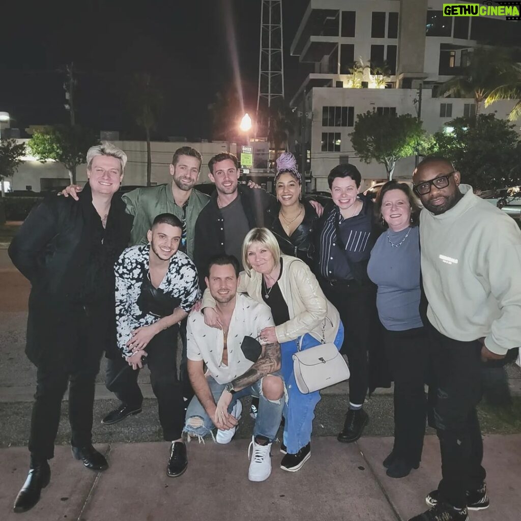 Dennis Jauch Instagram - Been surrounded by nothing but love this birthday weekend. Thank you to everyone for showering me with all the lovely messages and calls over the last couple of days ❤ I am truly grateful for all my amazing friends around the world 🙏🏻 Miami Beach, Florida