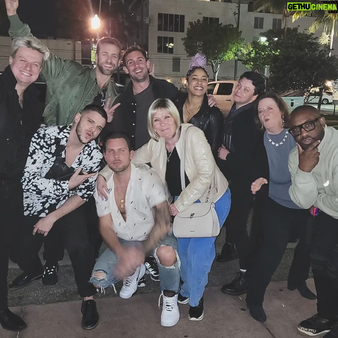 Dennis Jauch Instagram - Been surrounded by nothing but love this birthday weekend. Thank you to everyone for showering me with all the lovely messages and calls over the last couple of days ❤ I am truly grateful for all my amazing friends around the world 🙏🏻 Miami Beach, Florida