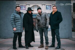 Denys Rodnianskyi Instagram - Атос, Портос, Арамис и Фантомас🤣. Фото:  @o.subotinas  #пес6 #денисроднянский #никитапанфилов #михаилжонин #андрейсаминин