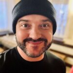 Denys Rodnianskyi Instagram - Научиться кататься на лыжах✅ Выспаться✅ Видеть горы каждое утро из окна✅ Не помнить какой день недели✅ Провести эфир с подъемника✅ Запостить 85 сториз за неделю✅ Наобщаться с семьей✅. Карпаты, дякую❤️ #денисроднянский #новыйгод2021 Slavsko, L'Vivs'Ka Oblast', Ukraine