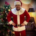 Denys Rodnianskyi Instagram - Это был удивительный, неожиданный, перспективный, достигательский, решительный, чувственный, вдохновлённый, счастливый и здоровый год! Я благодарю родных и близких, за любовь, понимание и поддержку, тренеров и учителей за уроки, друзей за уверенность в том, что я не один такой, и всех вас, дорогие, за то, что были рядом в этом году! И помните: Для каждого Деда Мороза главное - не только пролезть в дымоход в НГ, но и вылезти обратно после😁 Будьте счастливы! С наступающим!!! #денисроднянский #дедмороз #santaclaus #newyear2022 #новыйгод2022