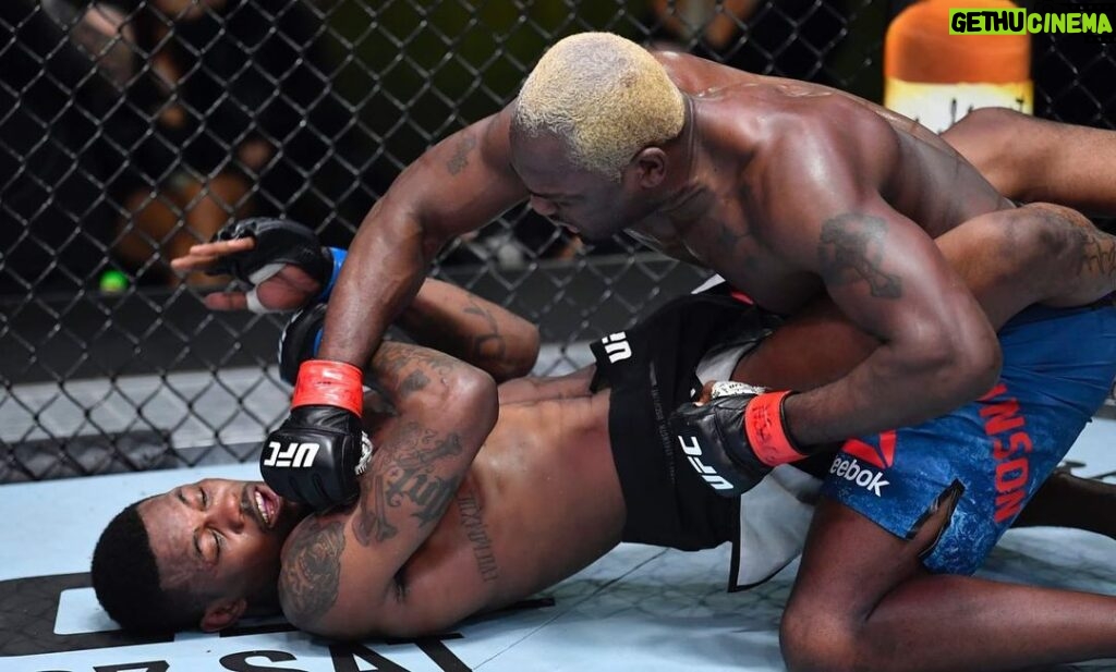 Derek Brunson Instagram - Happy anniversary Son Mar20.2021 Derek Brunson ends the winning streak of Kevin Holland, when he defeats him by unanimous decision @trailblaze2top . I’m so proud of you after your last win. Sorry we couldn’t be twinning in the wins . Soon ! Sincerely Dad Houston, Texas