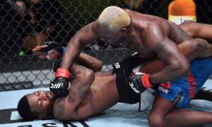 Derek Brunson Instagram - Happy anniversary Son Mar20.2021 

Derek Brunson ends the winning streak of Kevin Holland,

when he defeats him by unanimous decision

@trailblaze2top . I’m so proud of you after your last win. Sorry we couldn’t be twinning in the wins . Soon ! Sincerely Dad