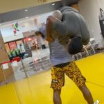 Derek Brunson Instagram - Internet self defense will get you hospitalized vs Blonde Brunson’s 👱🏾‍♂️takedowns . @brunsonsmmaandfitness Wilmington, North Carolina