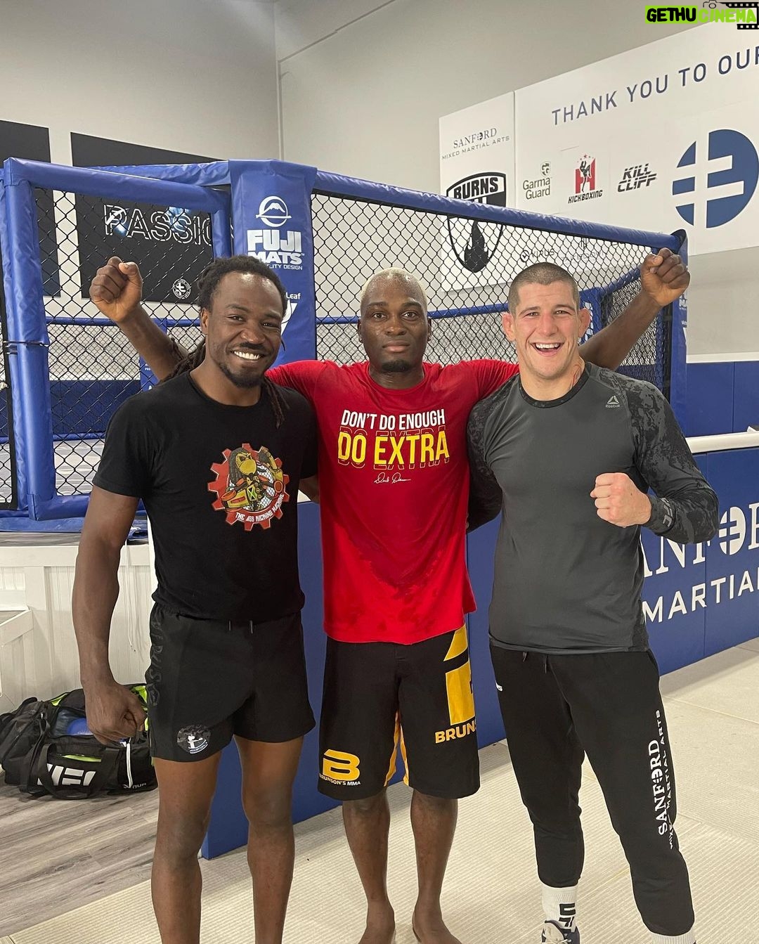 Derek Brunson Instagram - Another week in the books . 2 weeks from today ! 😤 #BlondeBrunson #BuiltDifferent Fort Lauderdale, Florida