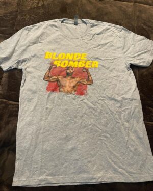 Derek Brunson Instagram - 2021 Blonde Brunson kicked the door 🚪 in , 2022 it’s Blonde Brunson 👱🏾‍♂️season 🏆. Setting it off Feb 12 in Houston #BuiltDifferent #BlondeBrunson.  HAPPY NEW YEARS ALL 🥳 🎊🎈🎆 @brunsonsmmaandfitness Merch available @ https://derekbrunson.com/ . Link in the bio