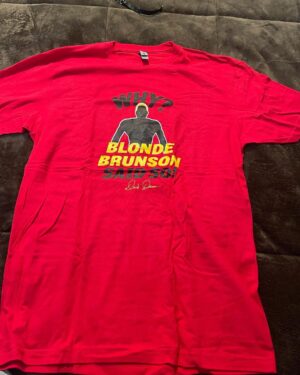 Derek Brunson Instagram - 2021 Blonde Brunson kicked the door 🚪 in , 2022 it’s Blonde Brunson 👱🏾‍♂️season 🏆. Setting it off Feb 12 in Houston #BuiltDifferent #BlondeBrunson.  HAPPY NEW YEARS ALL 🥳 🎊🎈🎆 @brunsonsmmaandfitness Merch available @ https://derekbrunson.com/ . Link in the bio