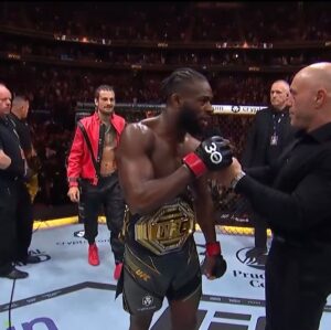 Derek Brunson Instagram - Merab “Houdini” Dvalishvili too quick 😂😂😂 . This man had O'Malley’s jacket on in 5 seconds 😭 #UFC288 #everySinceWWE