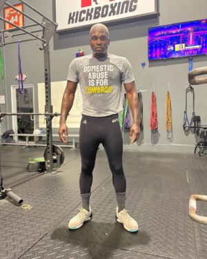 Derek Brunson Instagram - Almost peak Blonde Brunson . 3 weeks we ride 😤😤😤 #BuiltDifferent #BlondeBrunson