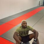 Derek Brunson Instagram - New kid on the block . BLONDE BRUNSON 2.0🤌🏾💰. Million dollar tournament incoming ! I started focusing more on my road work for the first time in my career . Putting in work with @everlast gear & @resilitesportsproducts new Hybrid mats. Only up ! #PFL Wilmington, North Carolina
