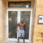 Derek Brunson Instagram - 2 weeks & it’s go time . A statement will be made 😤👱🏾‍♂️#BlondeBrunson Miami, Florida