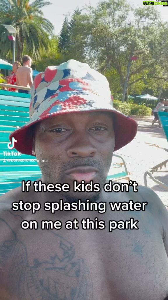 Derek Brunson Instagram - If these kids don’t stop splashing water on me at this park … 😂😂😂 Miami, Florida