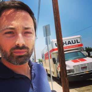 Derek Muller Instagram - The concerned look of a guy driving a 26’ long truck. Guess what I was moving (it’s for a video)