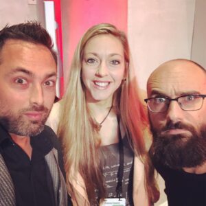 Derek Muller Instagram - How to selfie. 👈🏼Swipe
#creatorsummit