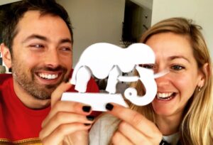 Derek Muller Instagram - Let’s talk about the 🐘 in the room.
New video: ve42.co
I wasn’t planning to film with Dianna hence the iPhone video and me wearing an ugly Christmas sweatshirt but her genuine reactions were just too good to pass up!