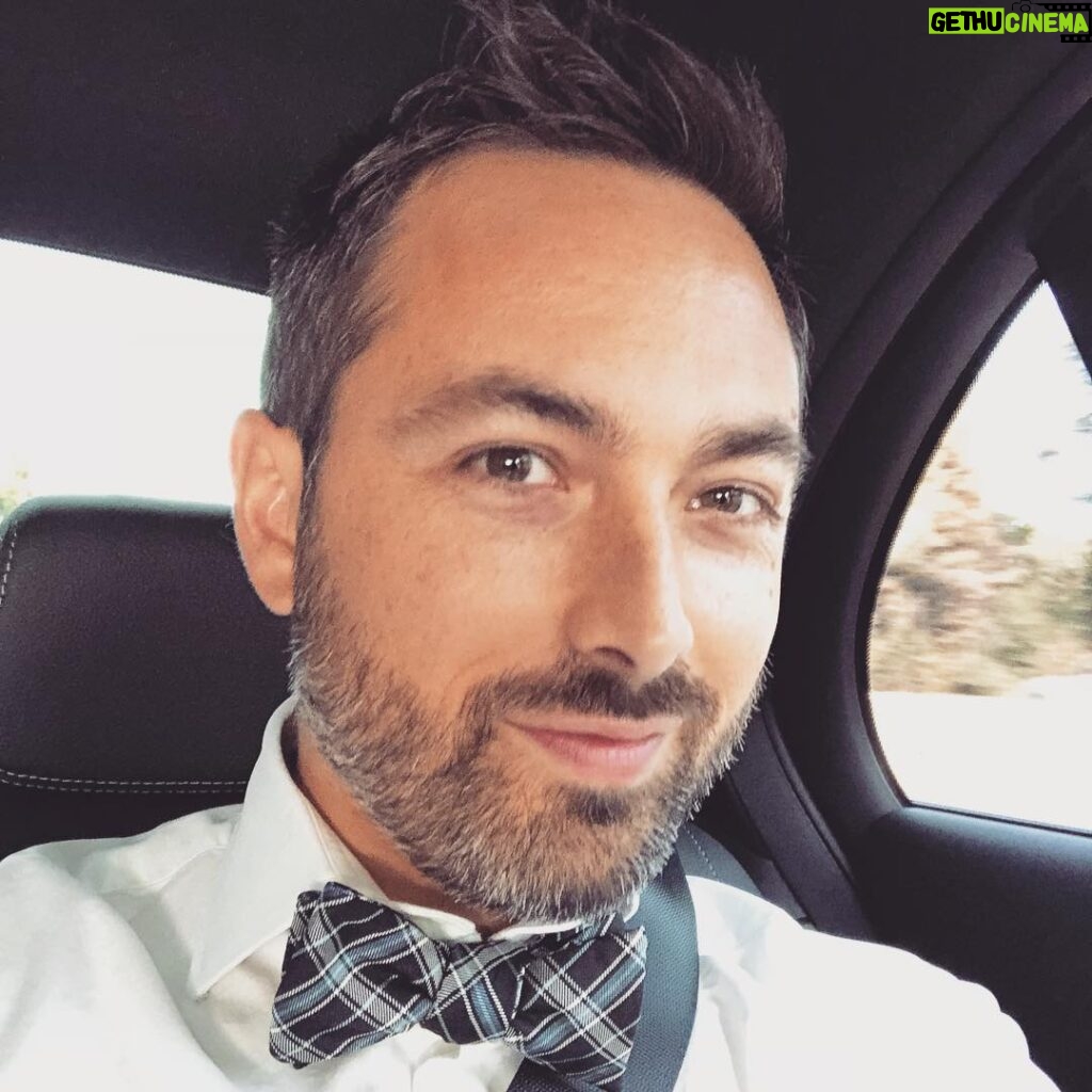 Derek Muller Instagram - Getting ready for the fanciest night of my life (this is my practice white shirt and bow tie so I didn’t fear spilling plane tomato juice on it). Heading to the hotel for quick change and straight to @breakthrough awards tonight. Follow live in my stories. I’ll be hanging with @thephysicsgirl and @asapscience talking to amazing scientists and maybe the odd celeb/billionaire on the red carpet 😱 San Jose, California