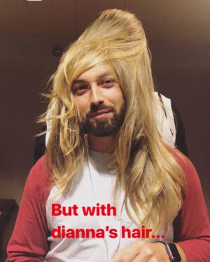 Derek Muller Instagram - So, how’s your #vidcon2018 ?