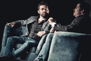 Derek Muller Instagram - Trying to look like it’s NBD but really it’s NDT!
I’m touring Australia next month: Brisbane, Perth, Sydney and Melbourne ve42.co/tix for more