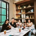 Devi Kinal Putri Instagram - Yoyon graduation lunch. so fun. 🩷🩷🩷🩷🩷🩷