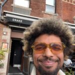 Devon Gilfillian Instagram - Just want to thank you guys for listening and sharing my new version of Love You Anyway featuring the amazing @sammyraemusic 🥰🙏🏾❤️! TORONTO - tonight!! Come out to the @drakeunderground to catch us at 9p, and get there early to catch @Ohhedead at 8p! Can’t wait to see you ❤️😘 Toronto, Ontario