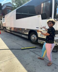 Devon Gilfillian Instagram - baby boy’s first bus 🕺🏾🥹🤘🏾 Tonight, Pittsburgh at @thunderbirdmusichall w/ @ohhedead and @dpisband. You don’t want to miss this show. Limited tickets online/at the door. 💜💜💜 #loveyouanywaytour Thunderbird Café & Music Hall