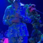 Devon Gilfillian Instagram - Yo Boston! Stop studying and bring those bunz out to @thesinclair tonight! We’re acting a fool on tour and we wanna act a fool with you! I can’t believe there’s only 3 more shows on our first leg of the Love You Anyway tour 🥹. See y’all tonight Boston, don’t be late 🤘🏽❤️💃🏽! 7p doors 8p @ohhedead 9p WE DO THE DAMN THANG Boston, Massachusetts
