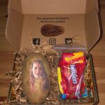 Devon Hales Instagram - @charityfaith SENT ME A POTATO WITH APRIL STEVENS’ FACE ON IT. 1 more day @teenagebountyhunters
