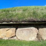 Devon Hales Instagram – 🇮🇪! Brú na Bóinne – Newgrange and Knowth
